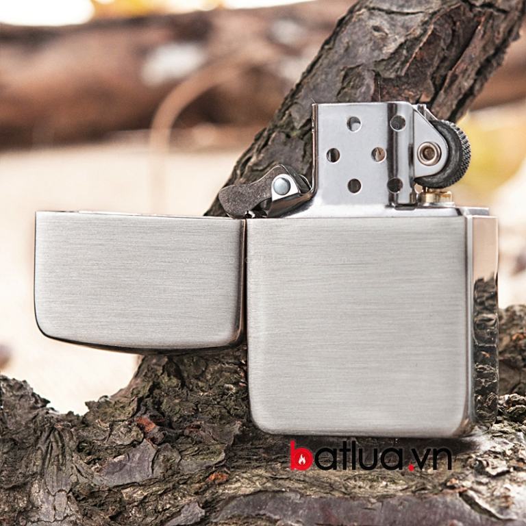 Bật lửa Zippo chính hãng bạc nguyên khối trải xước 1941